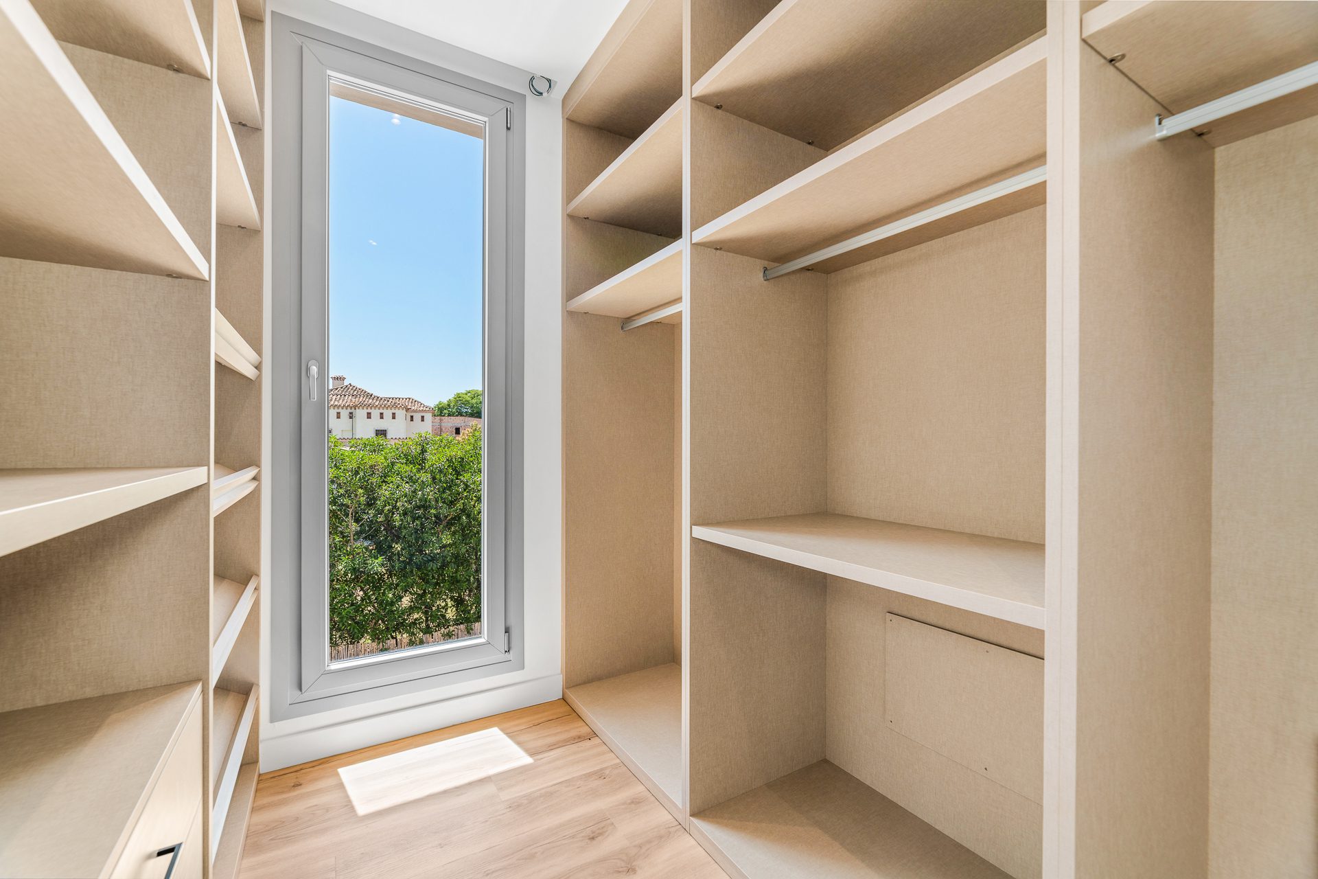 Villa_Lipto_dressing_room